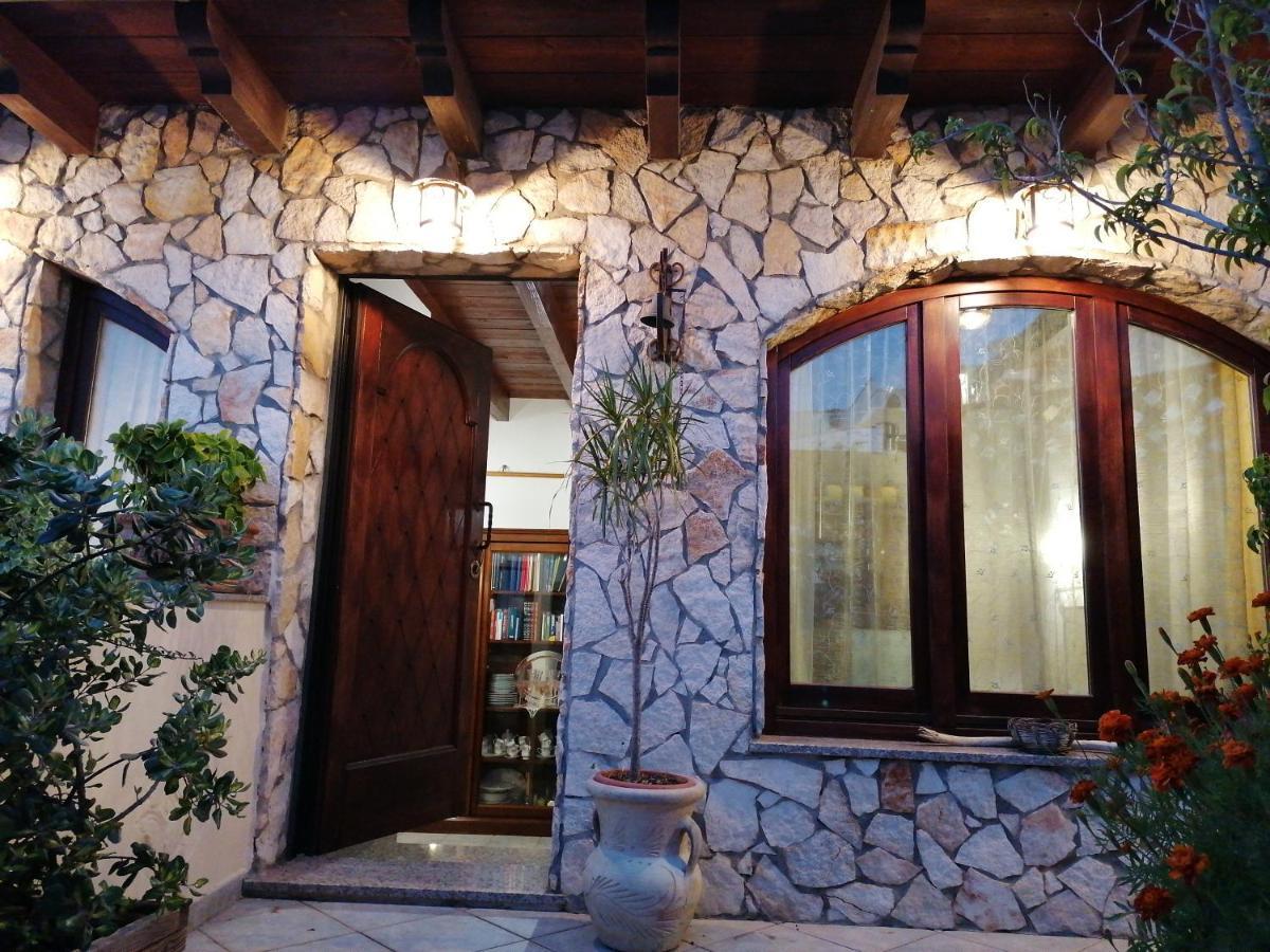 Villa Vela Club House Cagliari Exterior foto